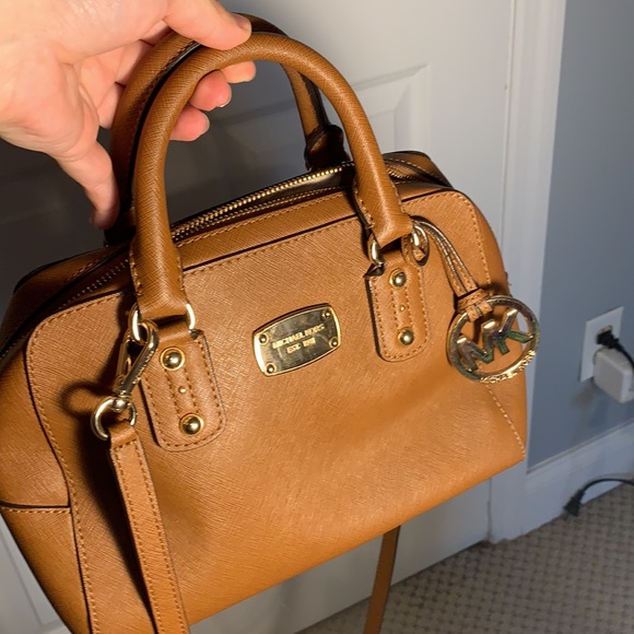 Michael Kors Handbags - Michael Kors purse